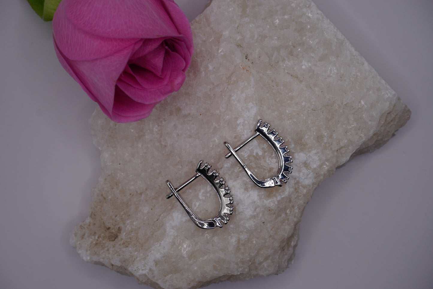 Elia Hoops