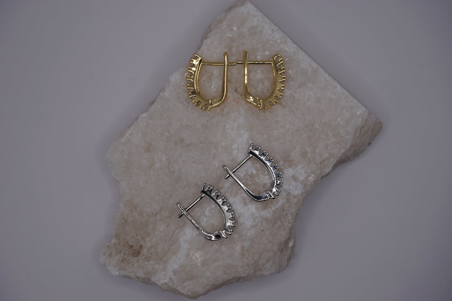 Elia Hoops