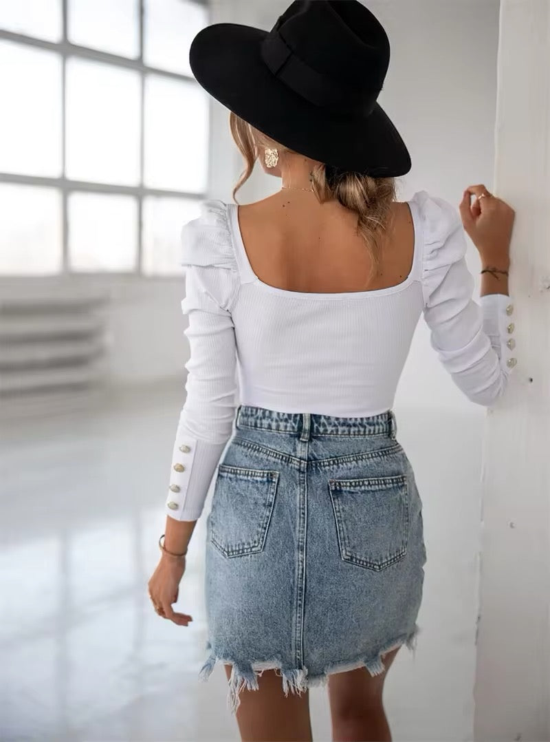 Stylischer Knopfpullover